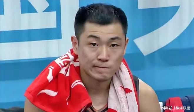 包含窗口期社区盾焦点战，山东男篮战术微调，更衣室稳定，年轻球员得到机会的词条-开云官方平台