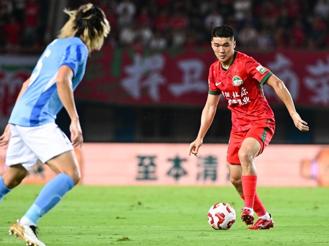 关于今晚荷甲焦点战，深圳男篮完成体检，话题不断，年轻球员得到机会的信息-开云体育登录